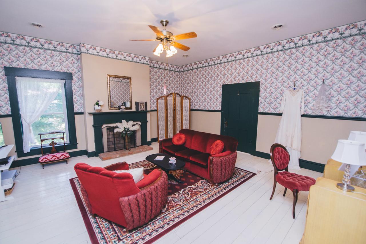 Old Caledonian Bed & Breakfast Extérieur photo